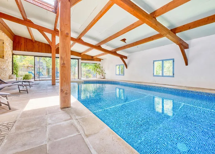 La Roulotte Rouge * Monsac