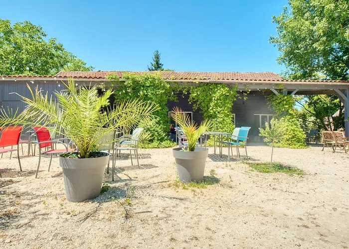 La Roulotte Rouge Casa de Férias Monsac