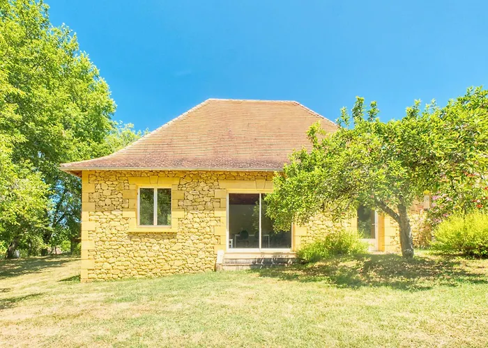 Casa de Férias La Roulotte Rouge Monsac